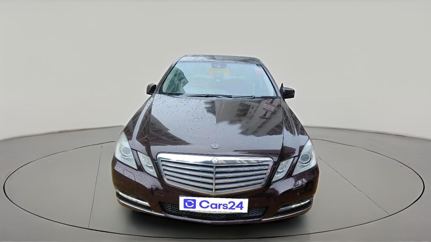 2011 Mercedes Benz E Class 200 ELEGANCE, Petrol, Automatic, 1,05,929 km, exterior