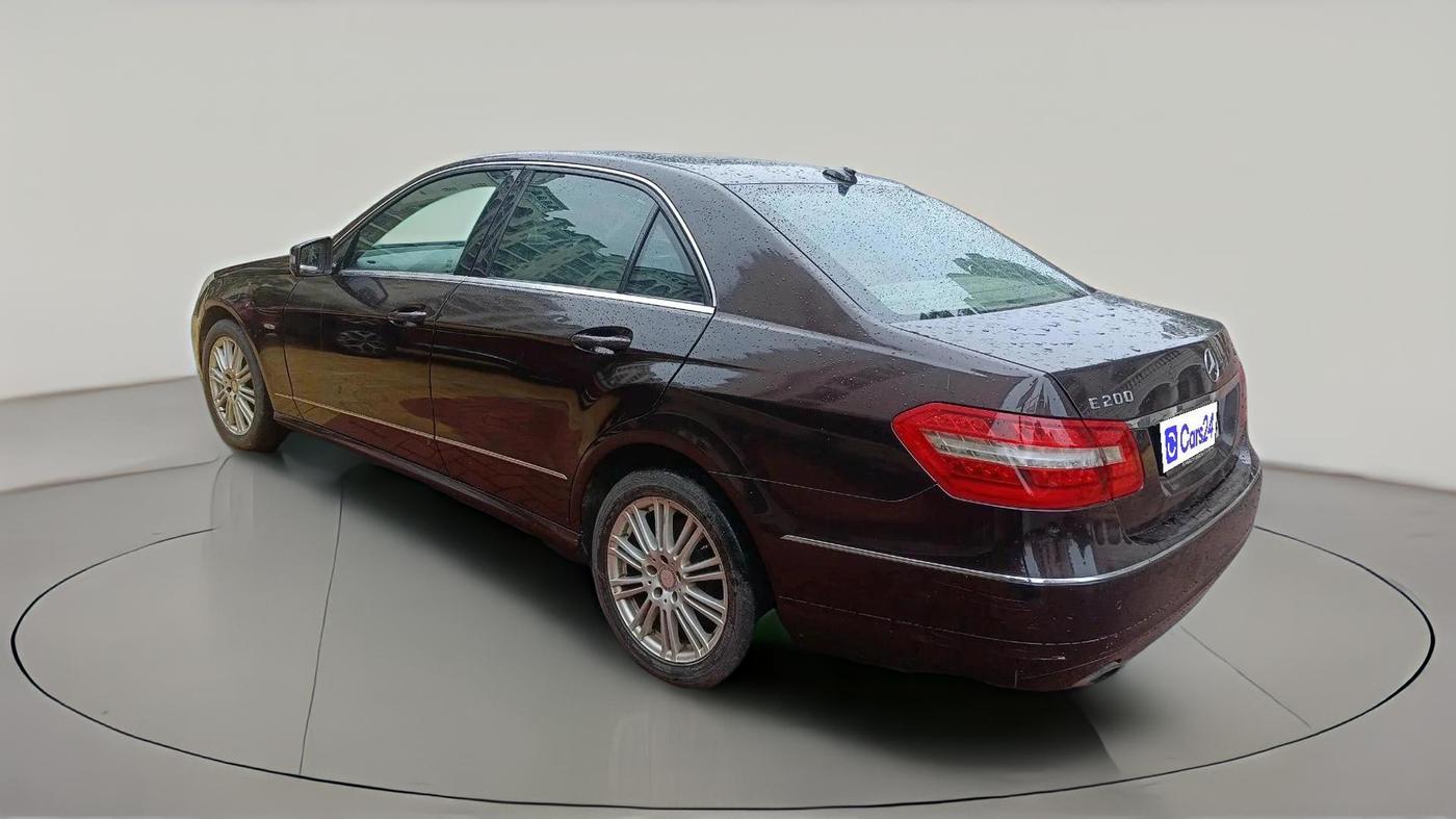 2011 Mercedes Benz E Class 200 ELEGANCE, Petrol, Automatic, 1,05,929 km, exterior