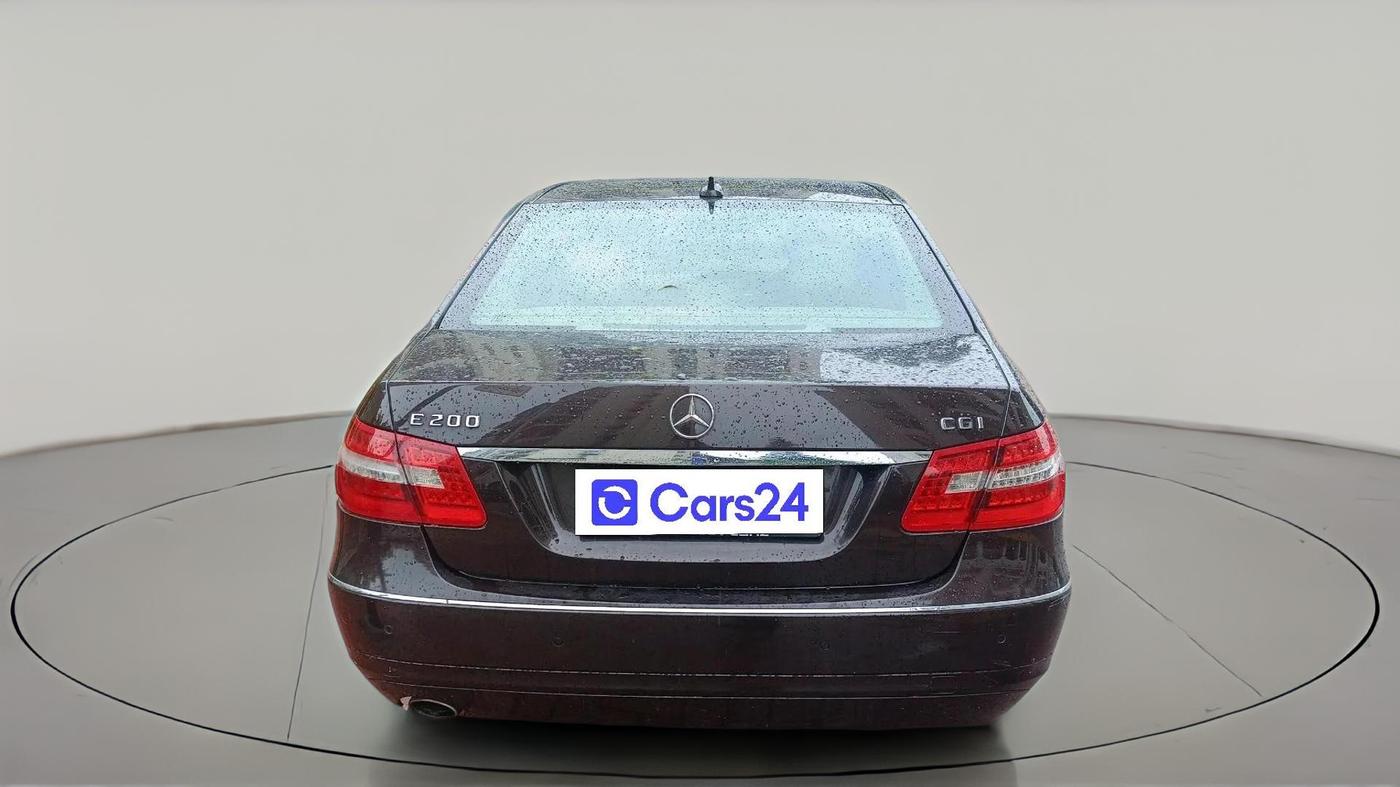 2011 Mercedes Benz E Class 200 ELEGANCE, Petrol, Automatic, 1,05,929 km, exterior