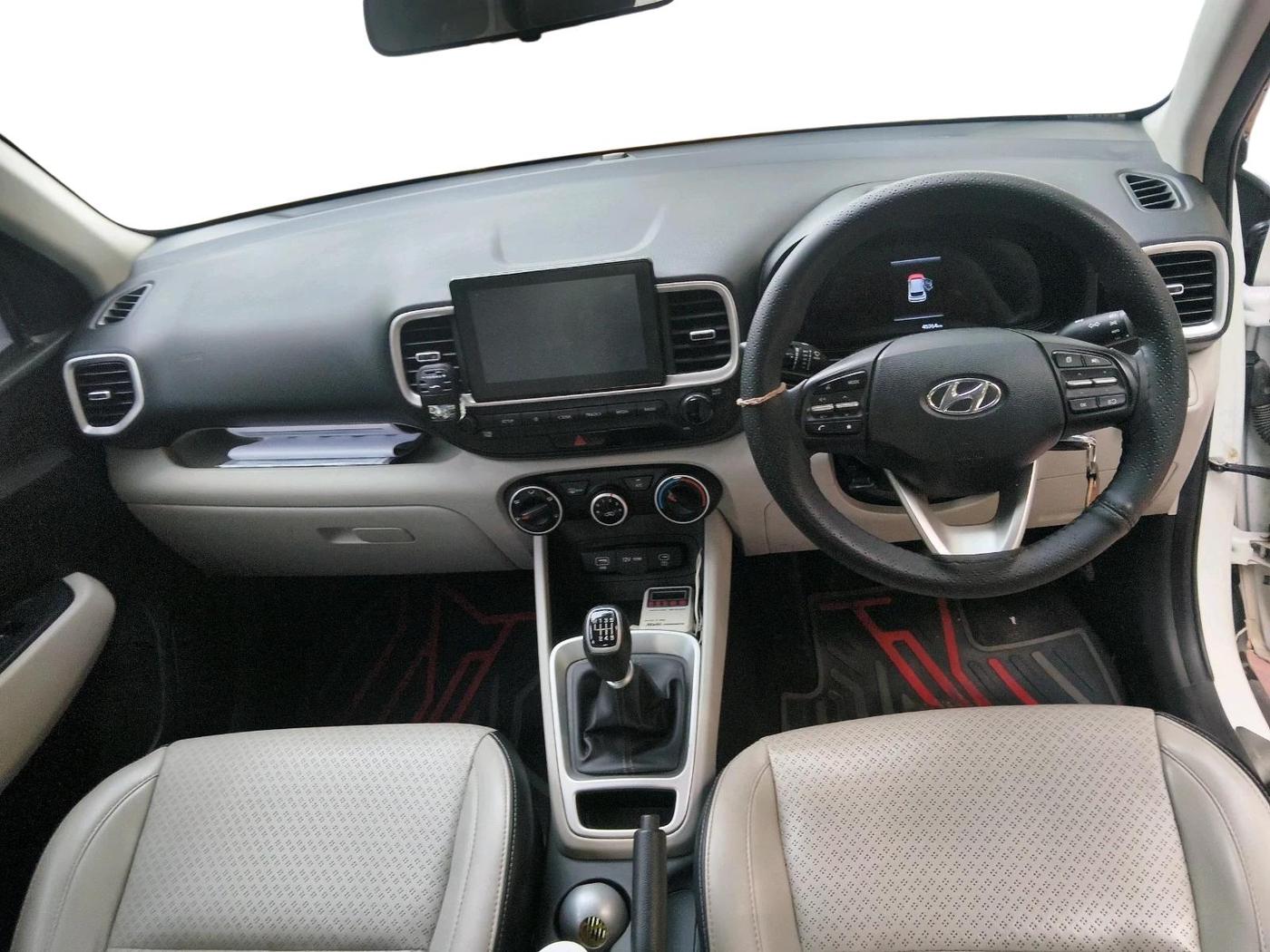 2023 Hyundai VENUE S (O) 1.0 TURBO IMT, Petrol, Manual, 45,764 km, interior