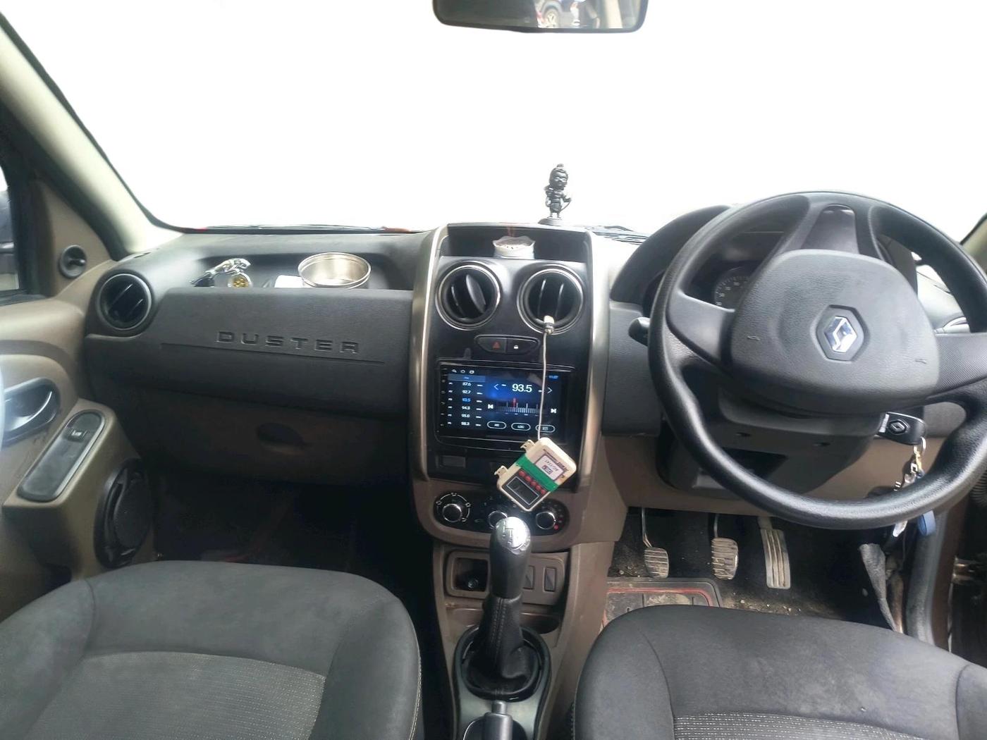 2018 Renault Duster RXE PETROL, Petrol, Manual, 83,465 km, interior