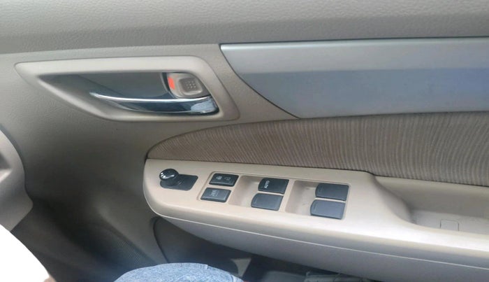 2014 Maruti Ertiga VXI CNG, CNG, Manual, 82,190 km, interior