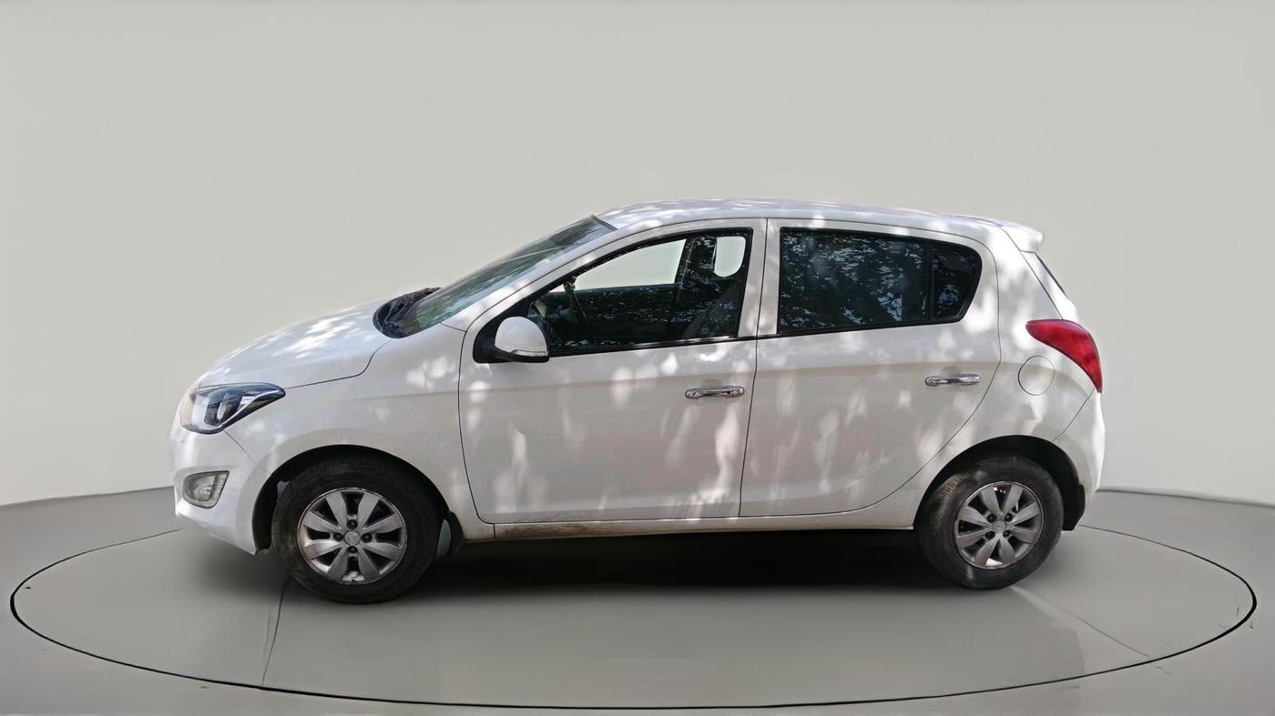 2014 Hyundai i20 ASTA 1.2, Petrol, Manual, 79,801 km, exterior