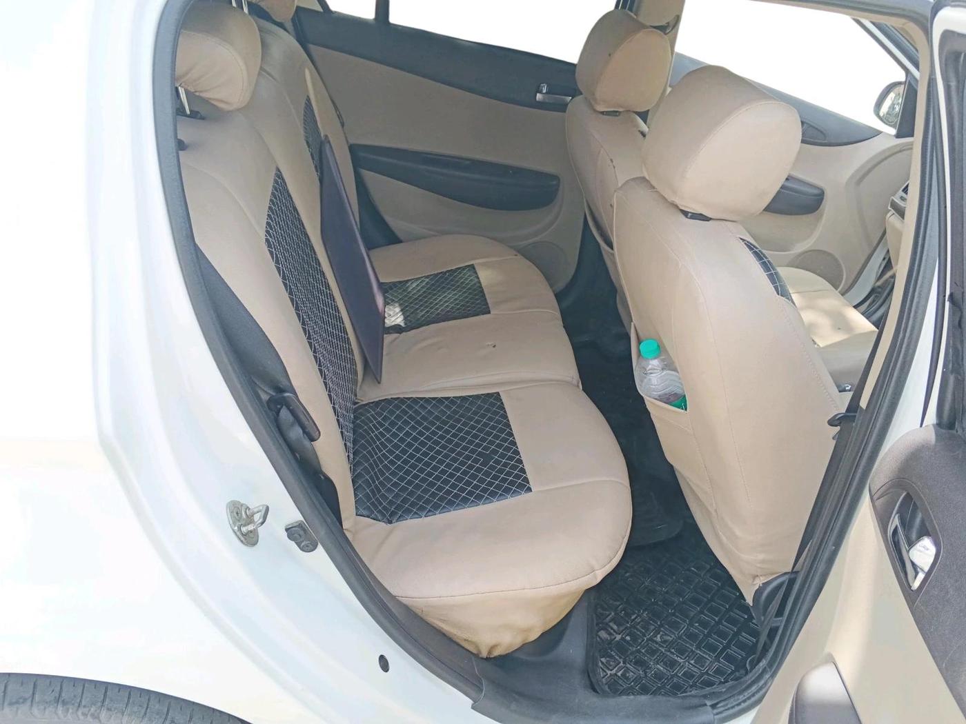 2014 Hyundai i20 ASTA 1.2, Petrol, Manual, 79,801 km, interior