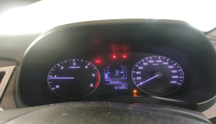 2018 Hyundai Creta E PLUS 1.4 DIESEL, Diesel, Manual, 1,21,085 km, interior