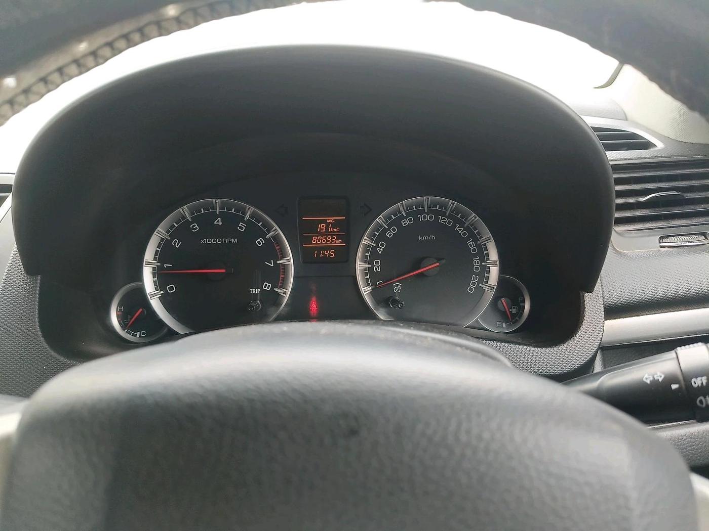 2015 Maruti Swift VXI, Petrol, Manual, 80,693 km, interior