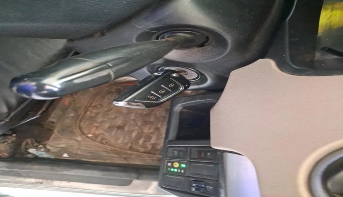 2018 Maruti Wagon R 1.0 LXI CNG, CNG, Manual, 69,421 km, interior