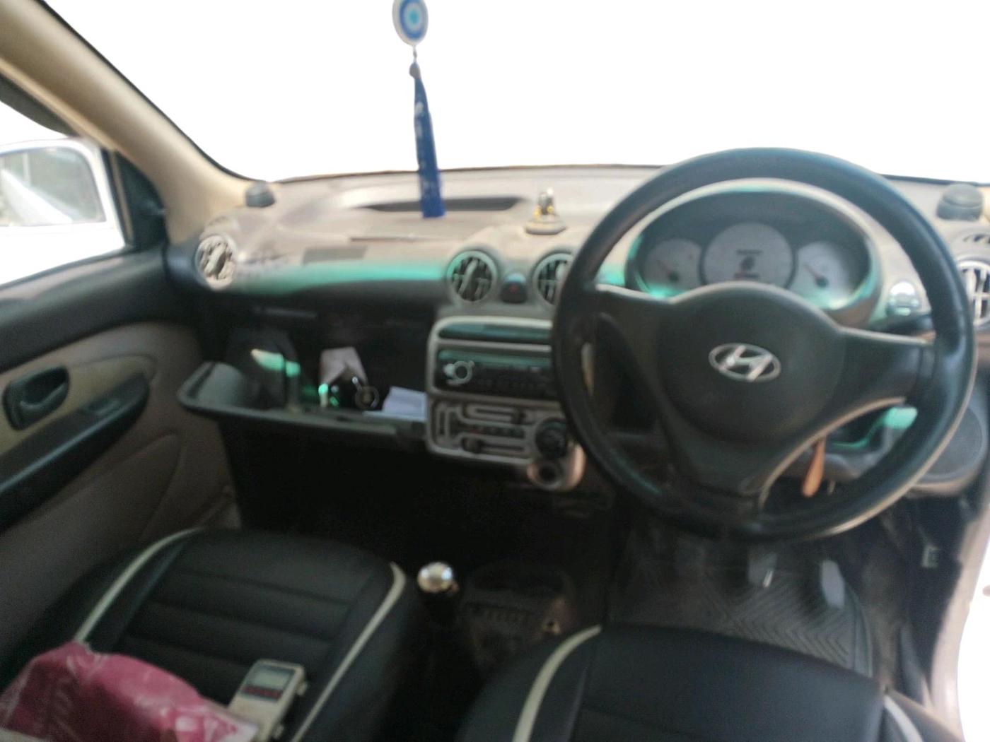 2011 Hyundai Santro Xing GLS, CNG, Manual, 71,437 km, interior