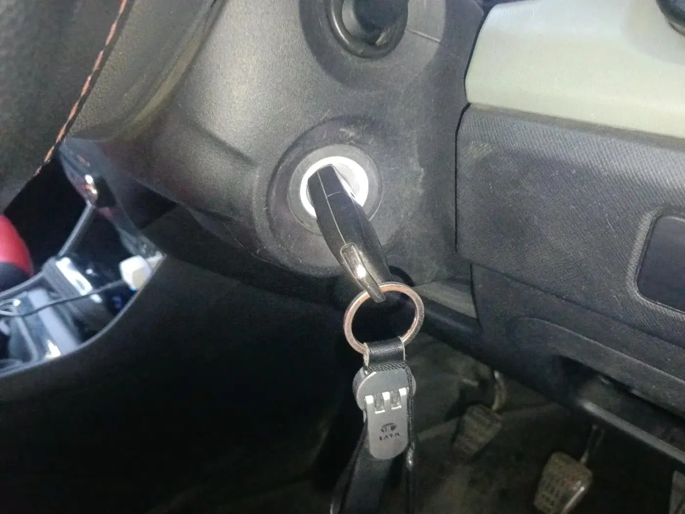 2022 Tata PUNCH ADVENTURE MT, Petrol, Manual, 42,052 km, interior