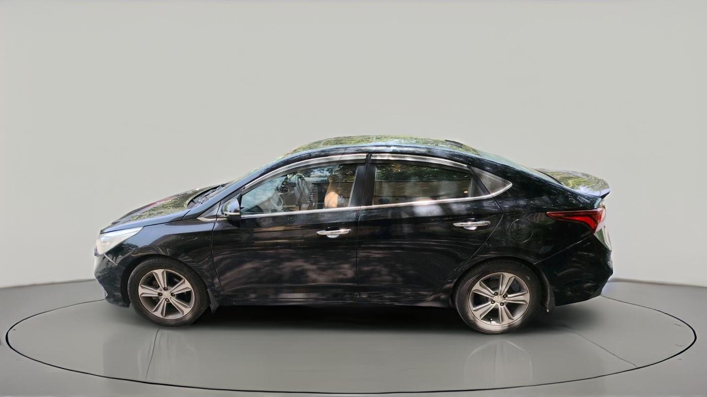 2017 Hyundai Verna 1.6 CRDI SX (O), Diesel, Manual, 1,69,896 km, exterior