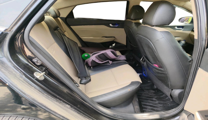 2017 Hyundai Verna 1.6 CRDI SX (O), Diesel, Manual, 1,69,896 km, interior