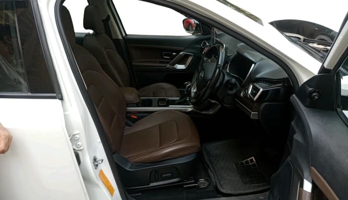 2021 Tata Harrier XZA PLUS 2.0L, Diesel, Automatic, 87,636 km, interior