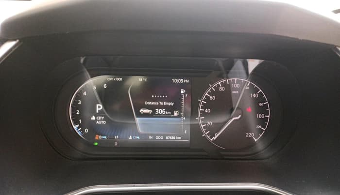 2021 Tata Harrier XZA PLUS 2.0L, Diesel, Automatic, 87,636 km, interior