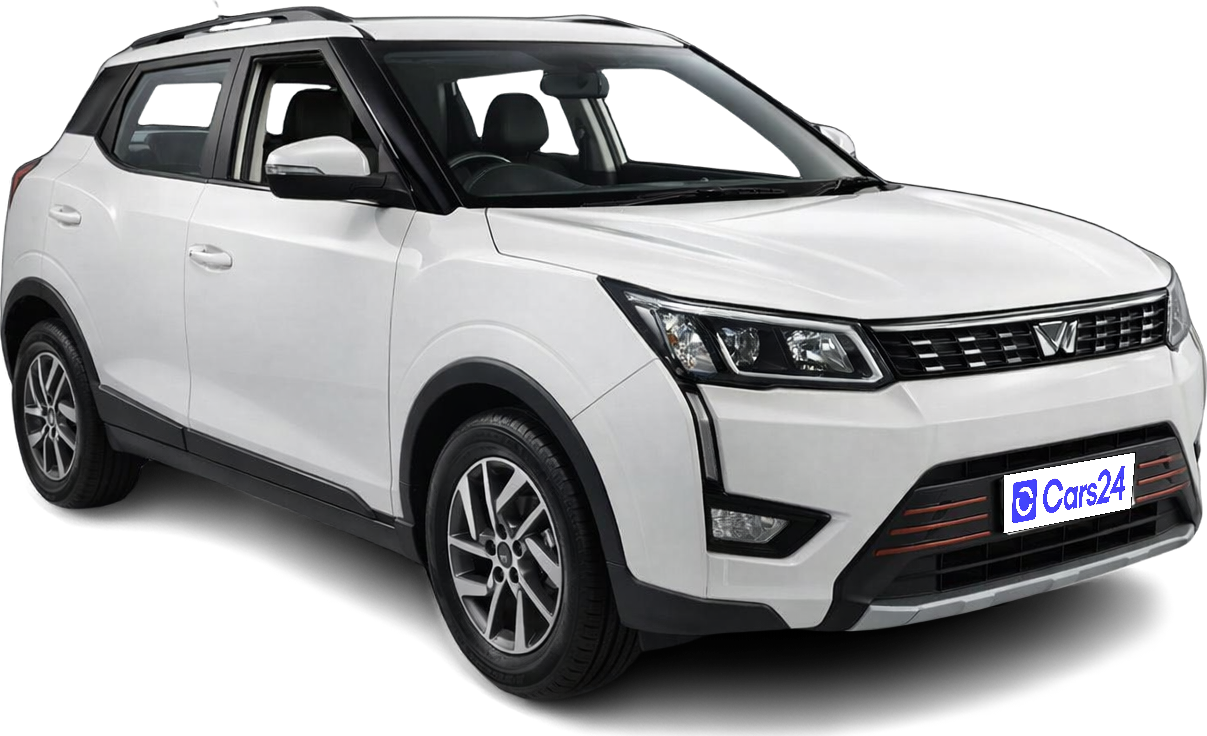 2023 Mahindra XUV300 - SUV - Petrol - Manual - ₹7.60 lakh