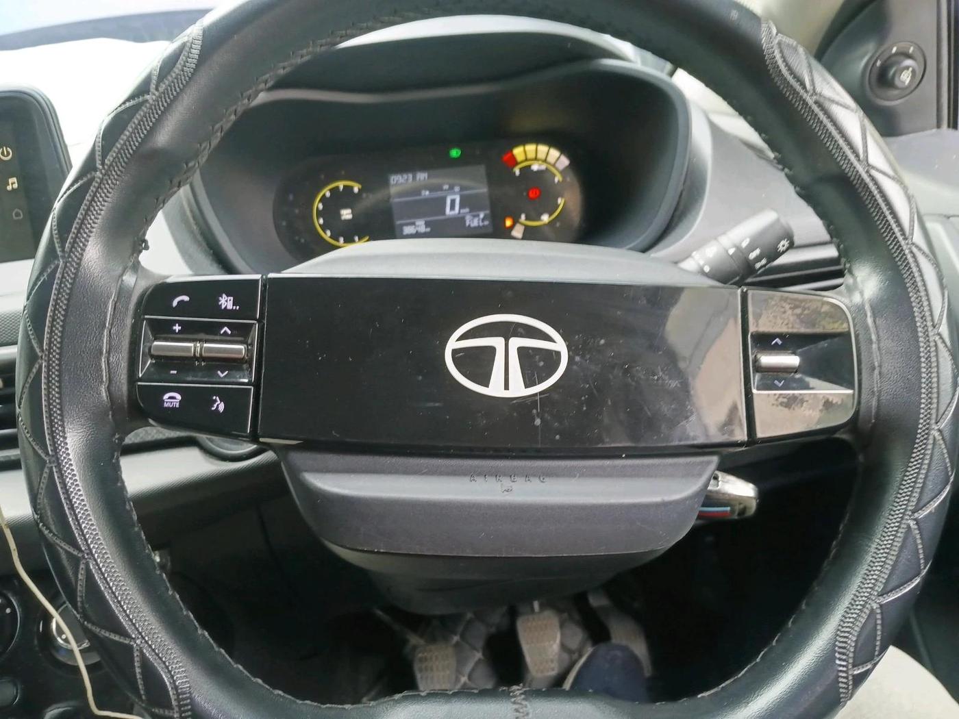 2024 Tata NEXON Smart Plus S 1.2 iCNG, CNG, Manual, 38,650 km, interior