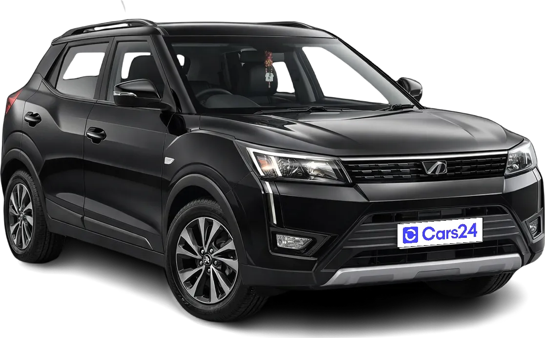 2023 Mahindra XUV300 - SUV - Petrol - Manual - ₹6.80 lakh