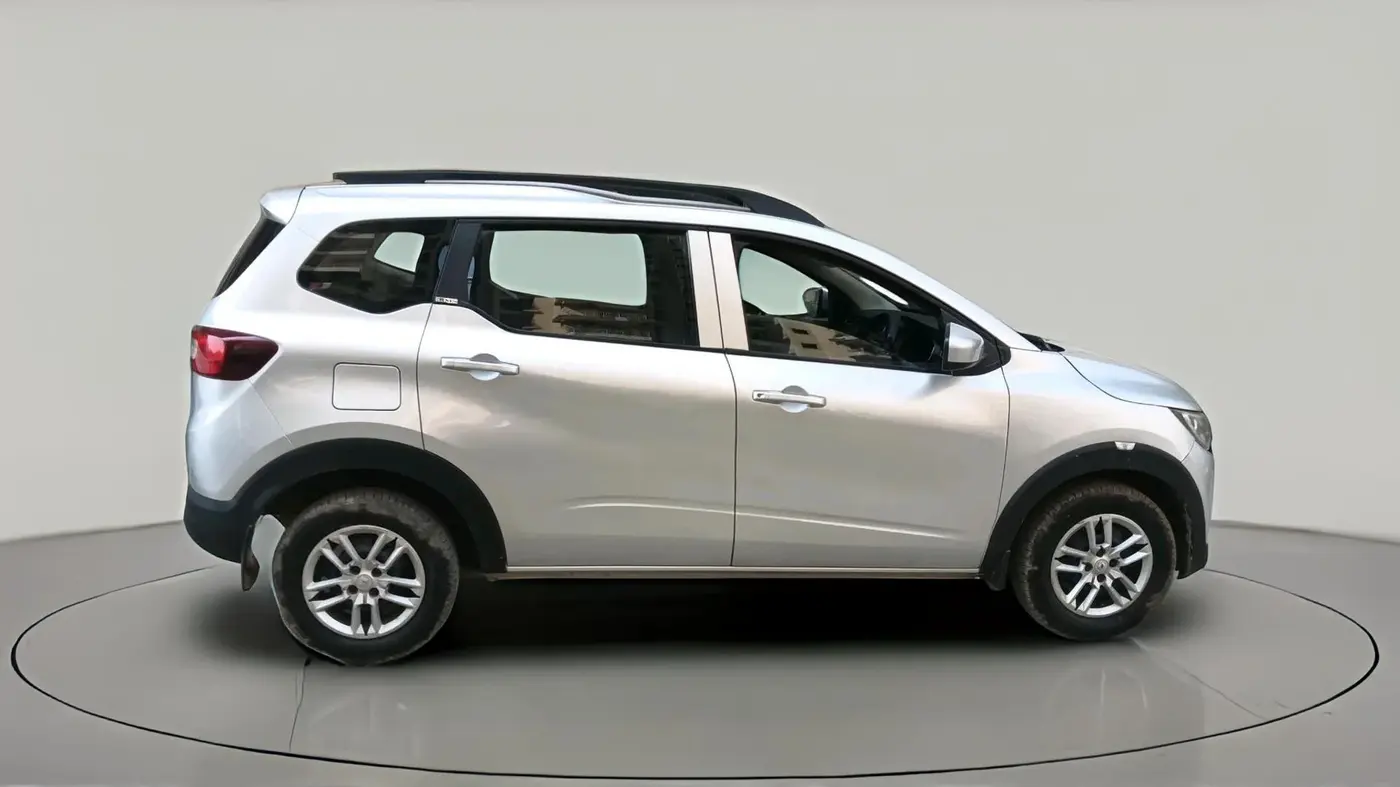2020 Renault TRIBER RXL AMT, Petrol, Automatic, 60,754 km, exterior