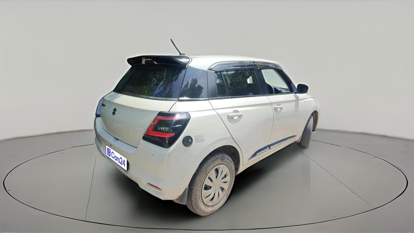 2025 Maruti Swift VXI 1.2L CNG, CNG, Manual, 35,830 km, exterior