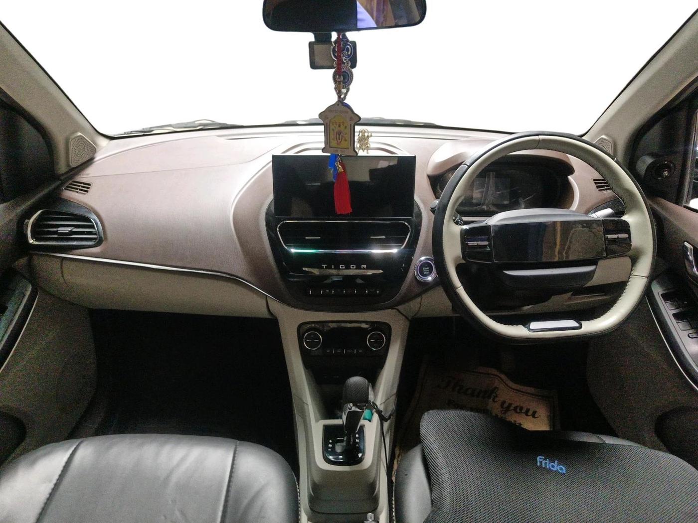 2025 Tata TIGOR XZA PLUS PETROL, Petrol, Automatic, 10,950 km, interior