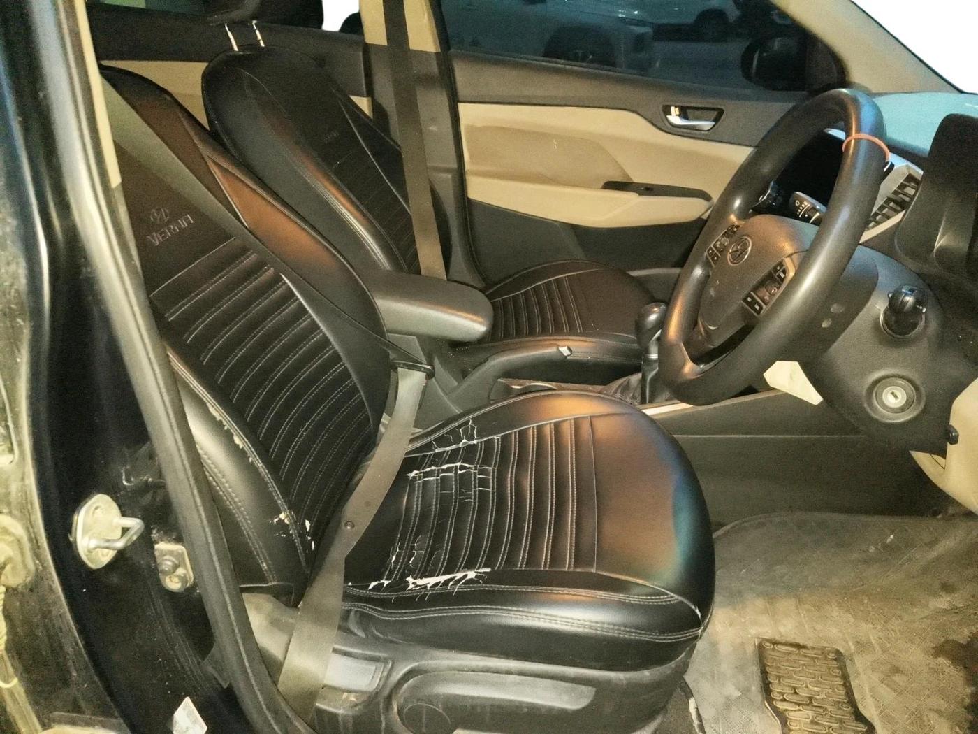 2017 Hyundai Verna 1.6 VTVT SX, Petrol, Manual, 1,00,305 km, interior