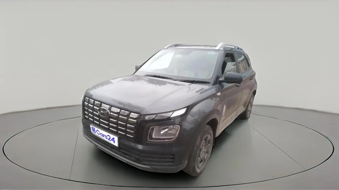 2024 Hyundai VENUE E Plus 1.2 Petrol, CNG, Manual, 9,235 km, exterior