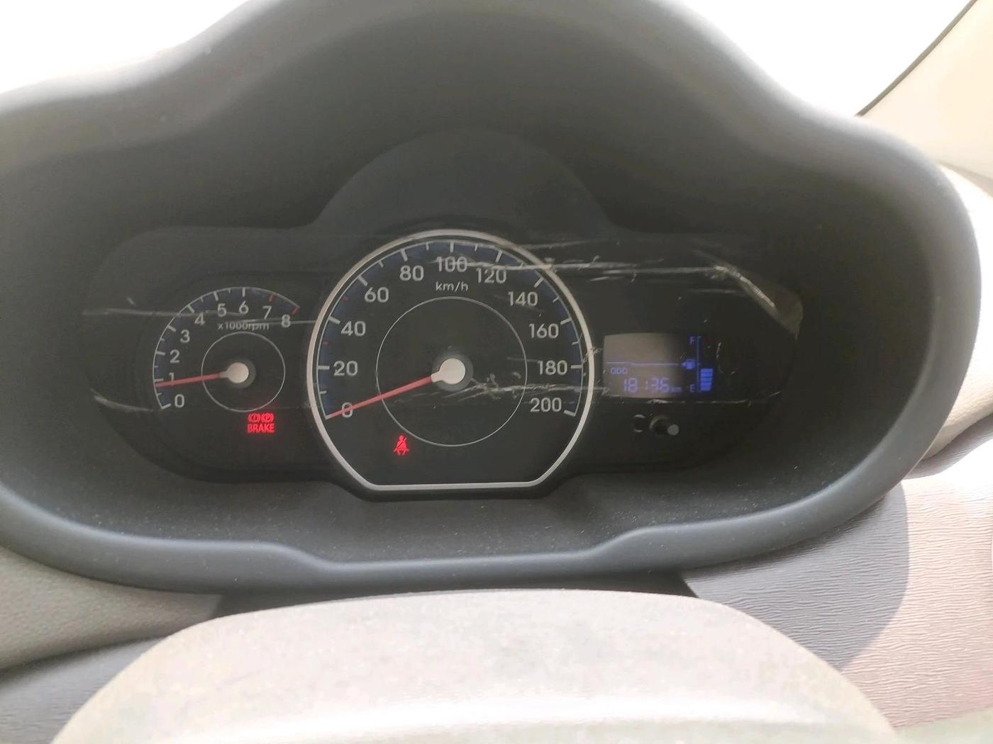 2013 Hyundai i10 SPORTZ 1.2, Petrol, Manual, 18,136 km, interior