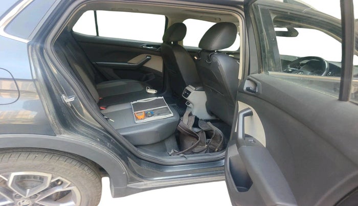 2022 Skoda KUSHAQ STYLE 1.5L TSI MT, Petrol, Manual, 67,172 km, interior