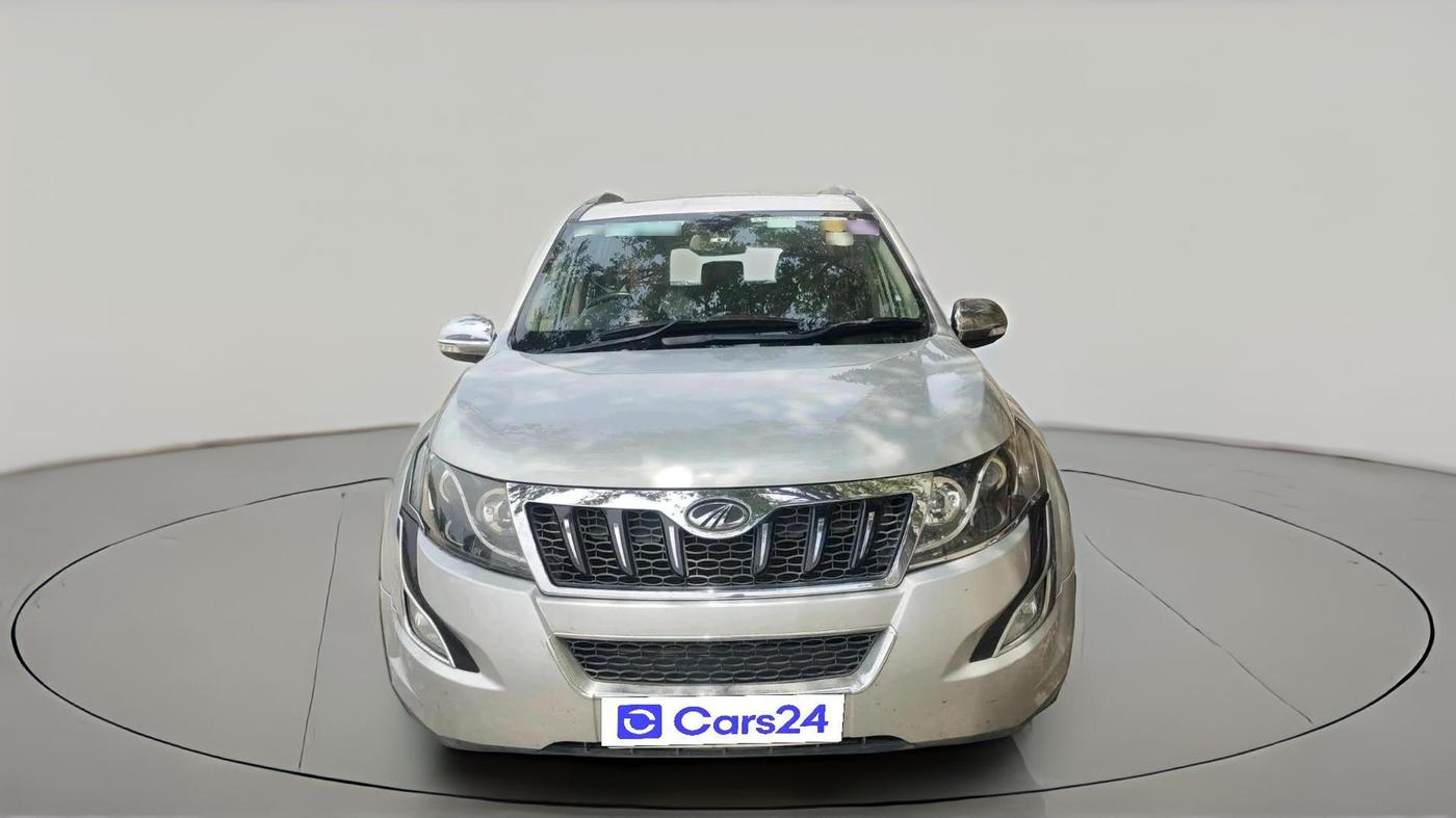 2016 Mahindra XUV500 W10, Diesel, Manual, 1,03,344 km, exterior