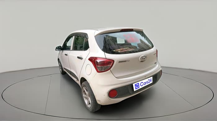 2017 Hyundai Grand i10 SPORTZ 1.2 KAPPA VTVT, CNG, Manual, 80,997 km, exterior