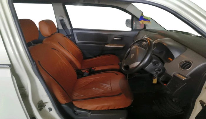 2011 Maruti Wagon R 1.0 LXI, Petrol, Manual, 1,53,374 km, interior