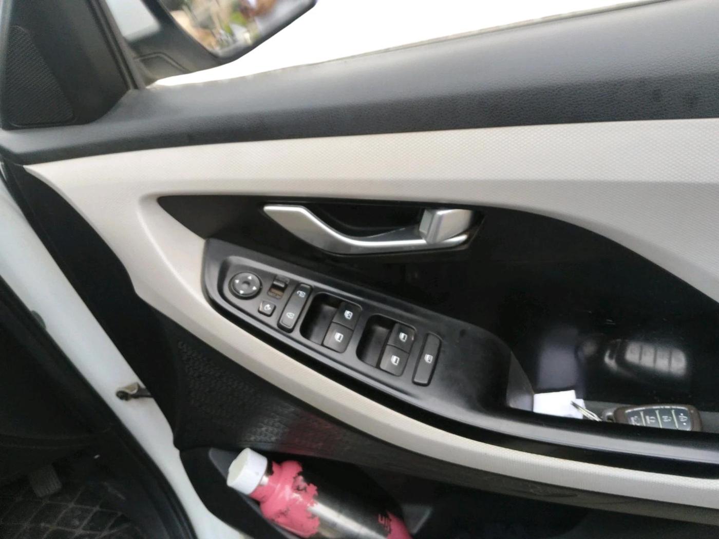 2021 Hyundai Creta SX EXECUTIVE 1.5 DIESEL, Diesel, Manual, 1,74,126 km, interior