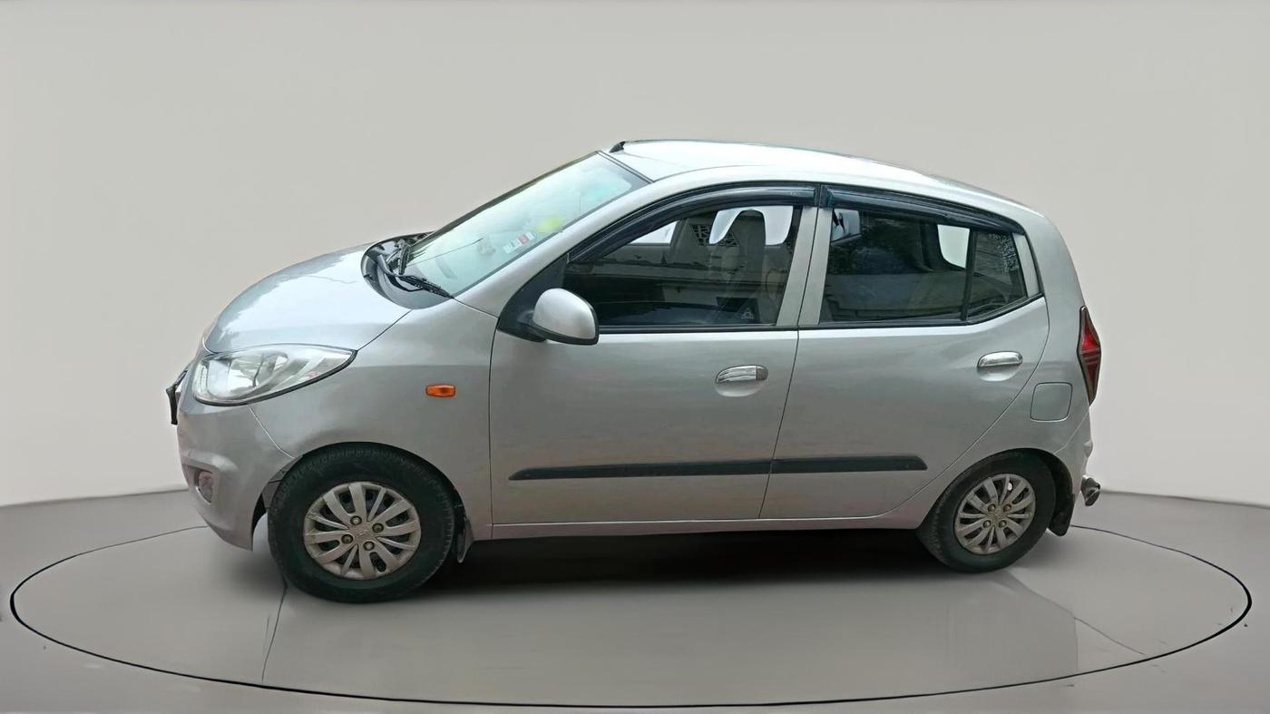 2014 Hyundai i10 SPORTZ 1.1, CNG, Manual, 66,011 km, exterior