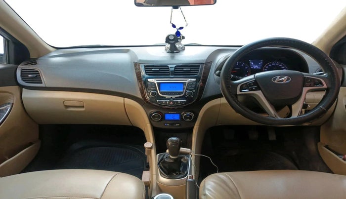 2011 Hyundai Verna FLUIDIC 1.6 VTVT, CNG, Manual, 94,176 km, interior