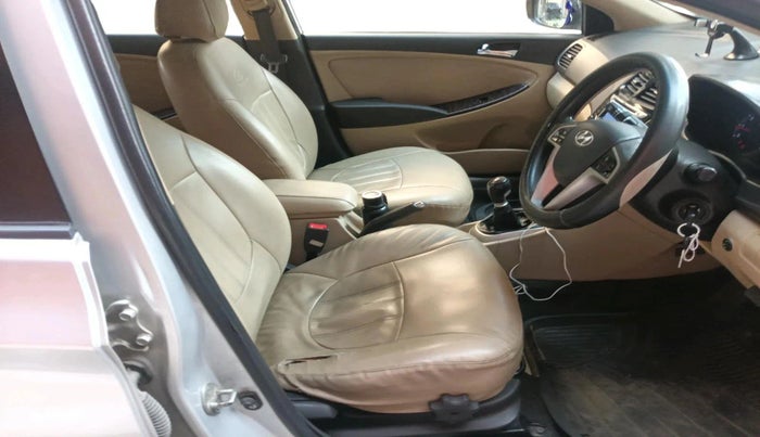 2011 Hyundai Verna FLUIDIC 1.6 VTVT, CNG, Manual, 94,176 km, interior