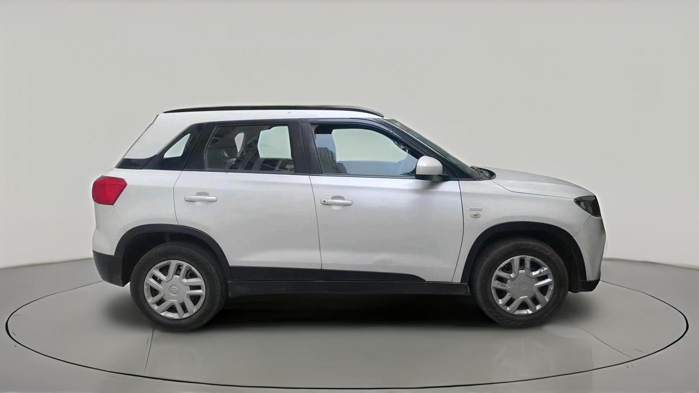 2017 Maruti Vitara Brezza VDI (O), Diesel, Manual, 1,10,416 km, exterior