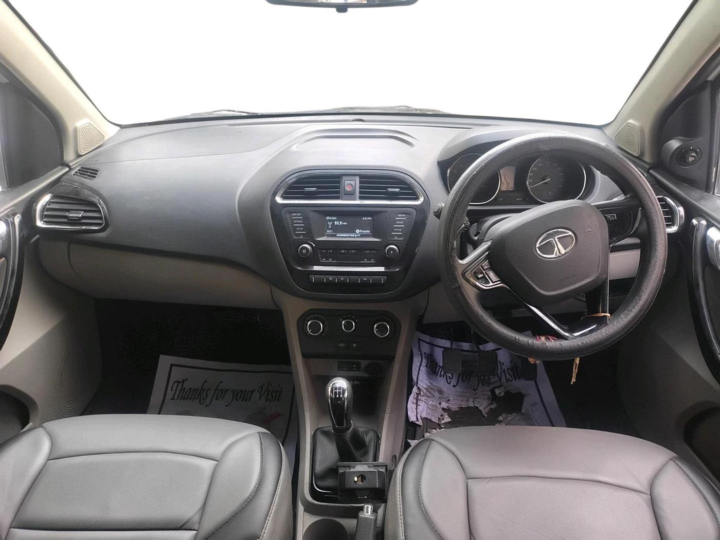 2018 Tata Tiago XZ PETROL, Petrol, Manual, 29,859 km, interior