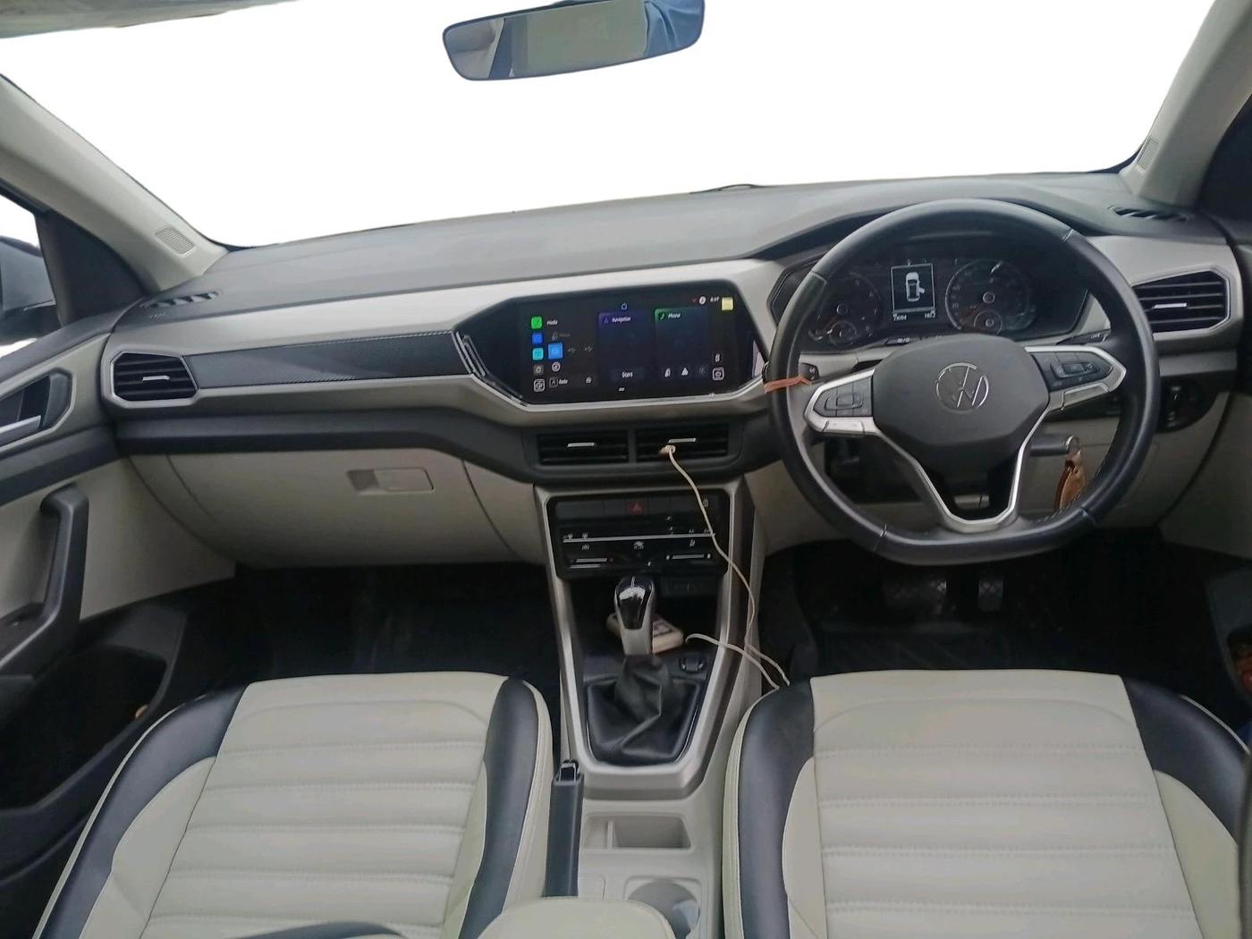 2024 Volkswagen TAIGUN HIGHLINE 1.0 TSI AT, Petrol, Automatic, 23,800 km, interior