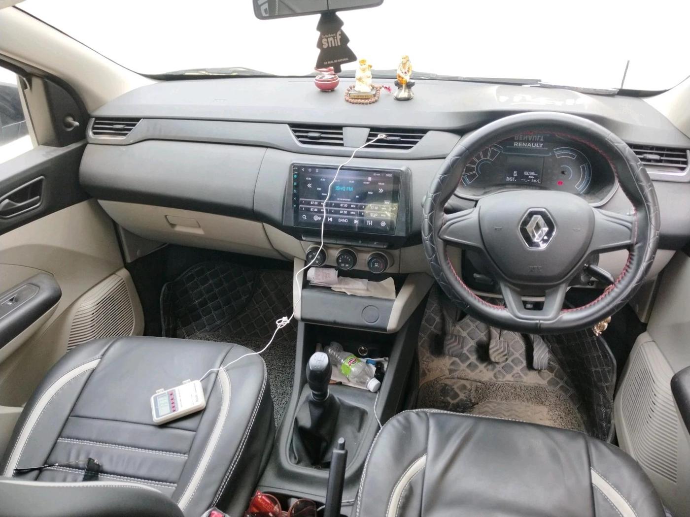 2024 Renault TRIBER RXL MT, Petrol, Manual, 10,098 km, interior