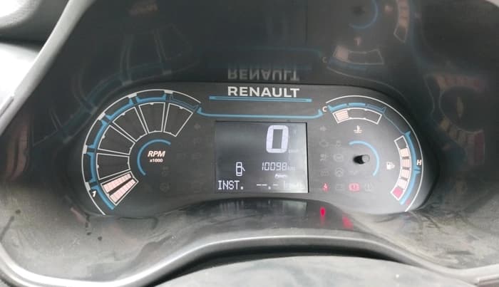 2024 Renault TRIBER RXL MT, Petrol, Manual, 10,098 km, interior