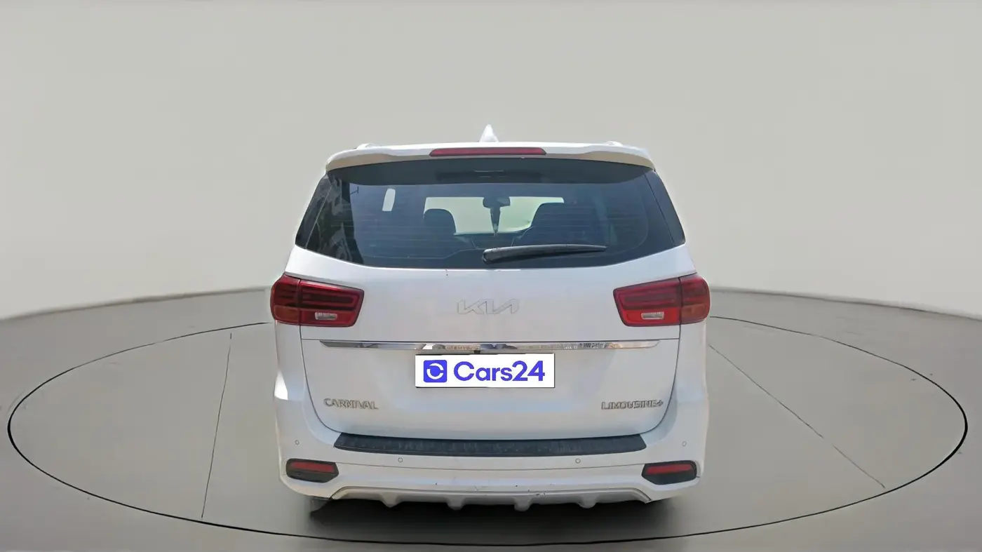 2021 KIA CARNIVAL LIMOUSINE PLUS 2.2 7 STR, Diesel, Automatic, 1,22,783 km, exterior