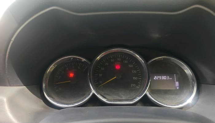 2016 Renault Duster 110 PS RXL 4X2 MT, Diesel, Manual, 2,29,303 km, interior