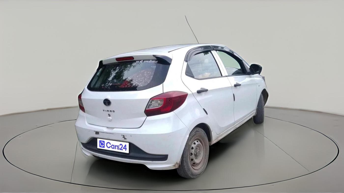 2024 Tata Tiago XE PETROL, CNG, Manual, 24,625 km, exterior