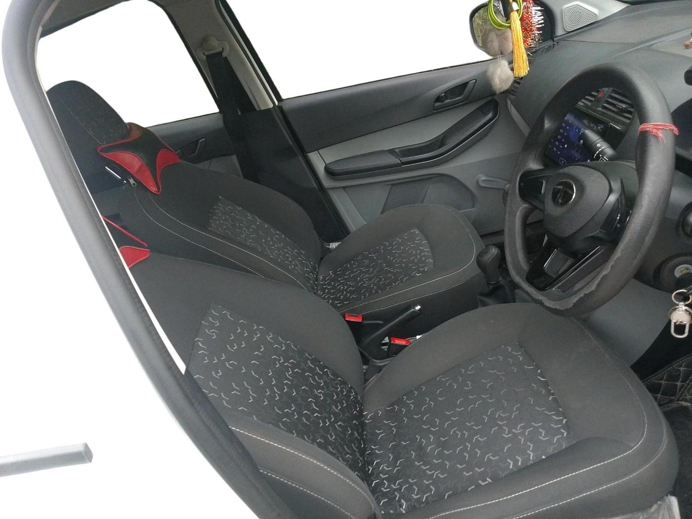 2024 Tata Tiago XE PETROL, CNG, Manual, 24,625 km, interior
