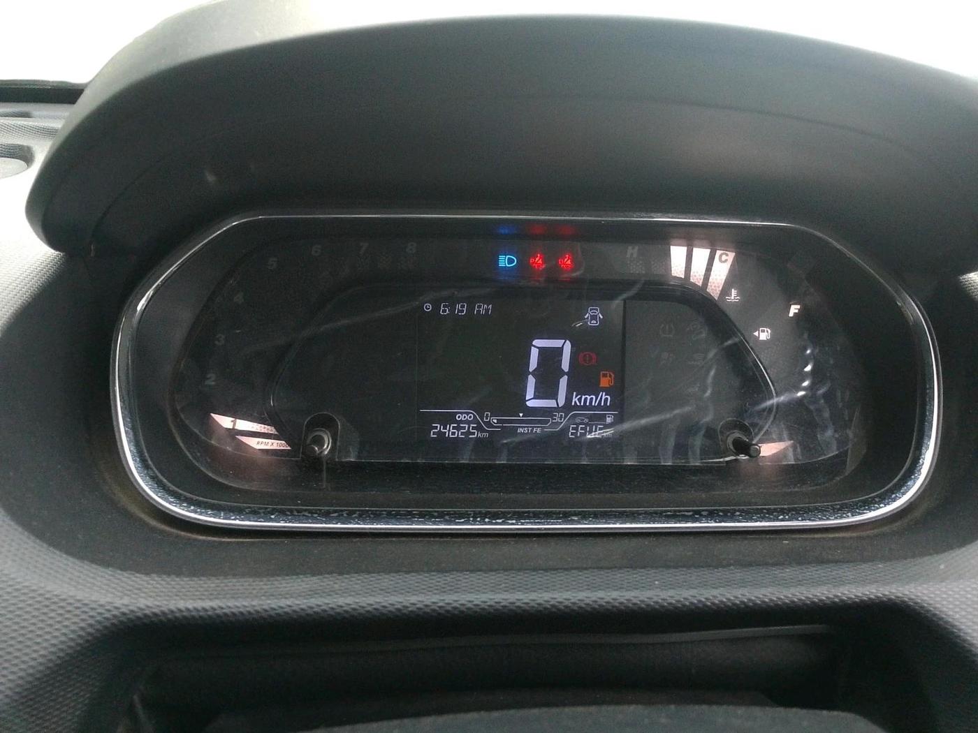 2024 Tata Tiago XE PETROL, CNG, Manual, 24,625 km, interior