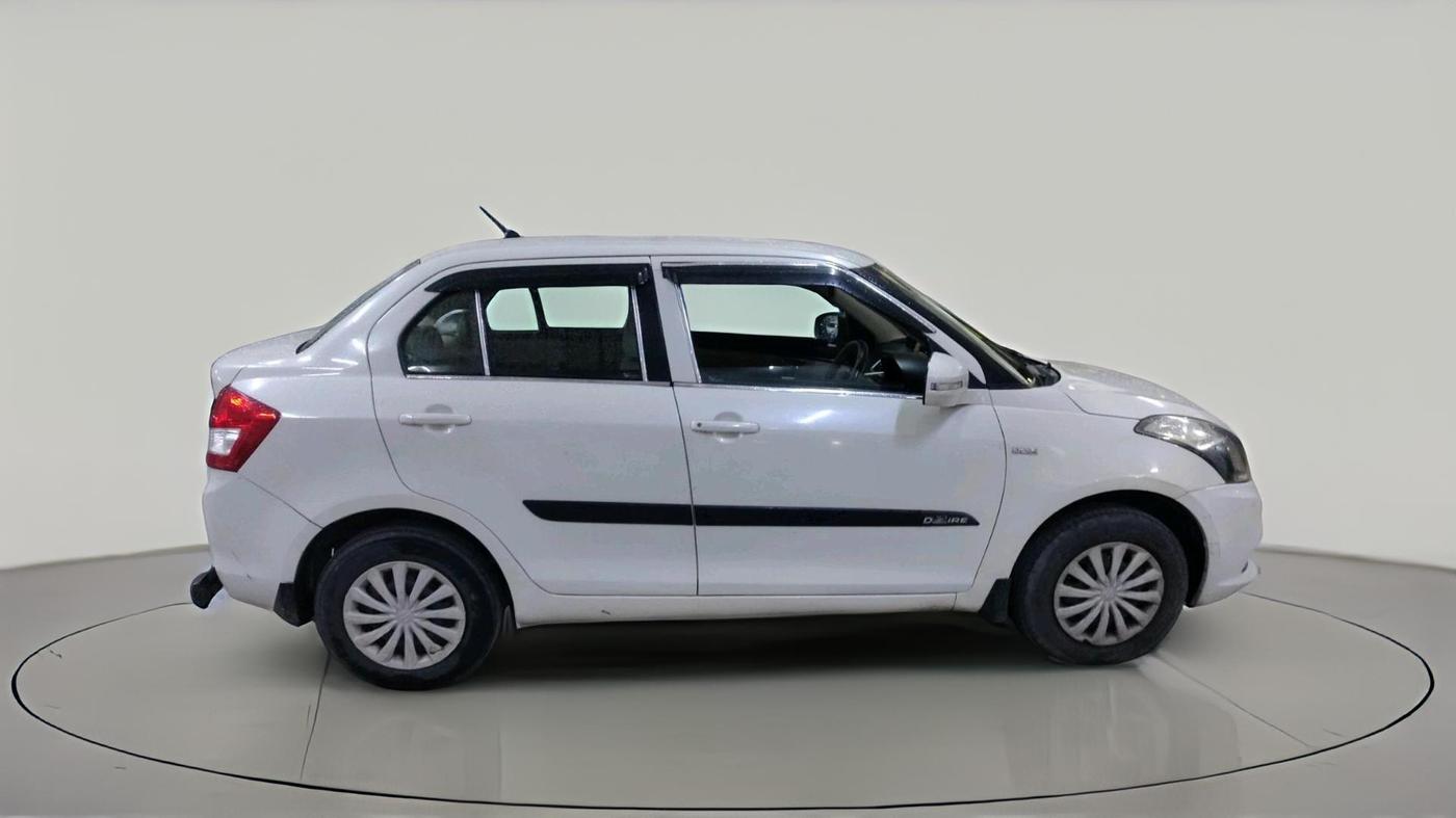 2016 Maruti Swift Dzire VDI, Diesel, Manual, 1,43,591 km, exterior