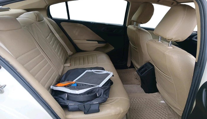 2015 Honda City 1.5L I-VTEC SV CVT, Petrol, Automatic, 1,18,920 km, interior