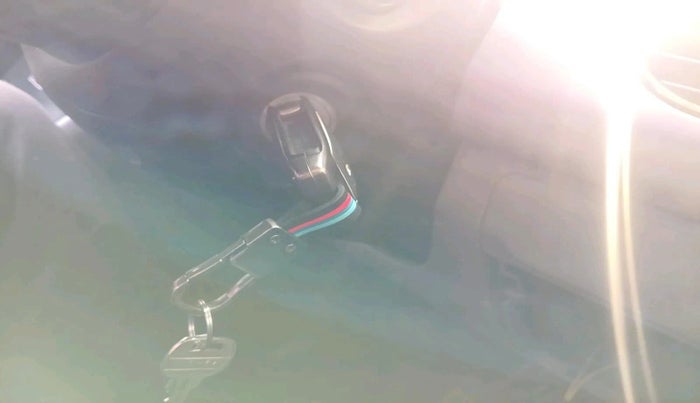 2018 Tata NEXON XM PETROL, Petrol, Manual, 42,813 km, interior