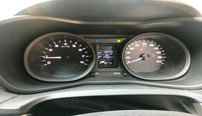 2018 Tata NEXON XM PETROL, Petrol, Manual, 42,813 km, interior