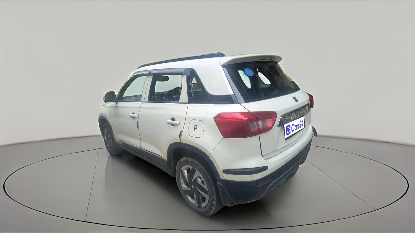 2020 Maruti Vitara Brezza LXI, Petrol, Manual, 1,20,315 km, exterior