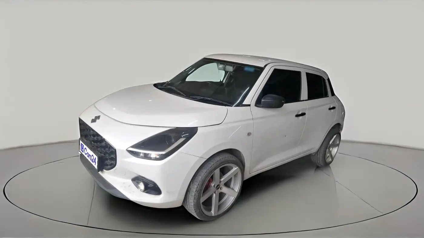 2025 Maruti Swift LXi, Petrol, Manual, 26,494 km, exterior